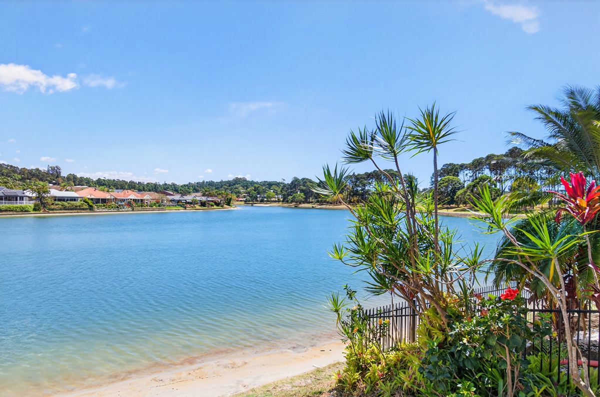 3 Bedroom Waterfront Townhouse