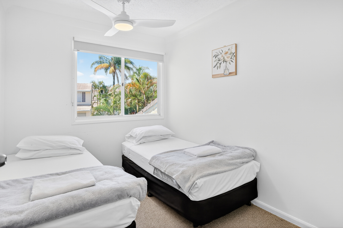 3 Bedroom Waterfront Townhouse