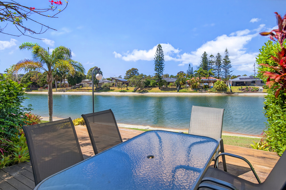 4 Bedroom Waterfront Townhouse