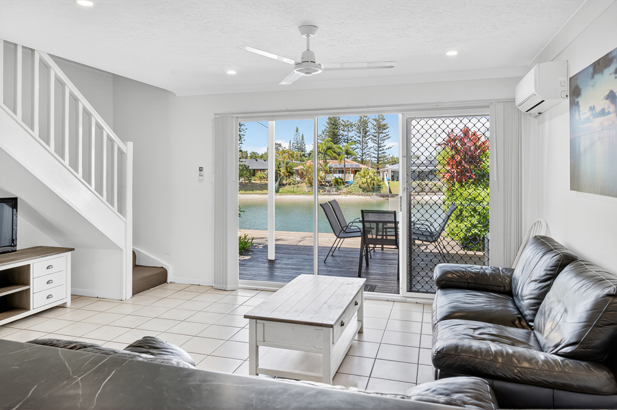 4 Bedroom Waterfront Townhouse