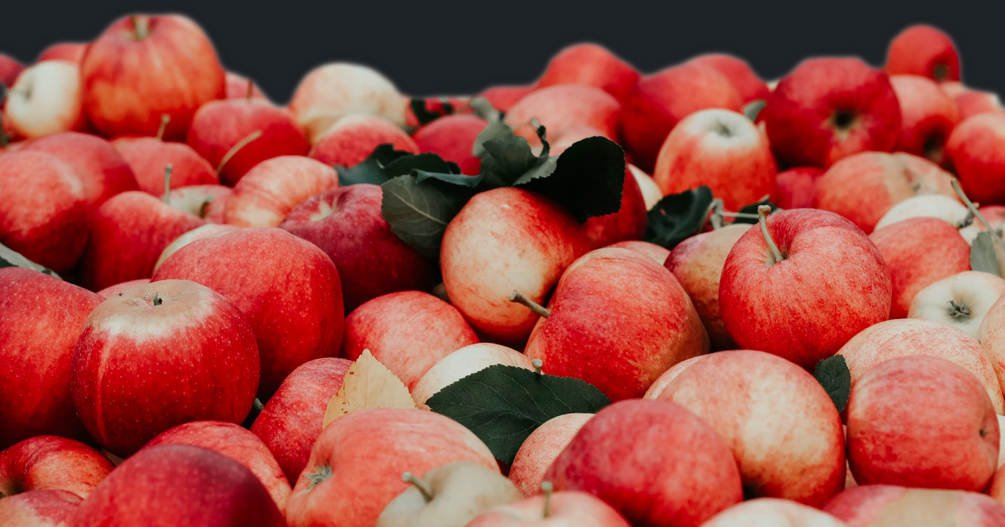 southern-gold-coast-markets-circuit Fresh local apples on a produce stall at the Palm Beach Farmers Market near Elanora
